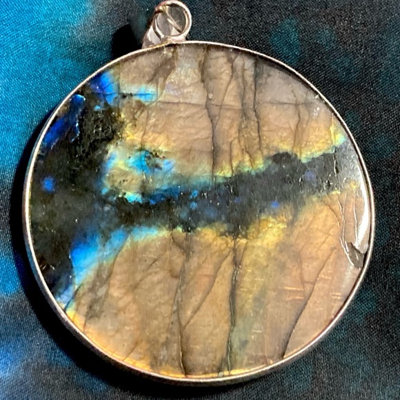 XL High Quality Bright Flash Blue Yellow PINK Labradorite 925 Gemstone Pendant - Picture 13 of 16